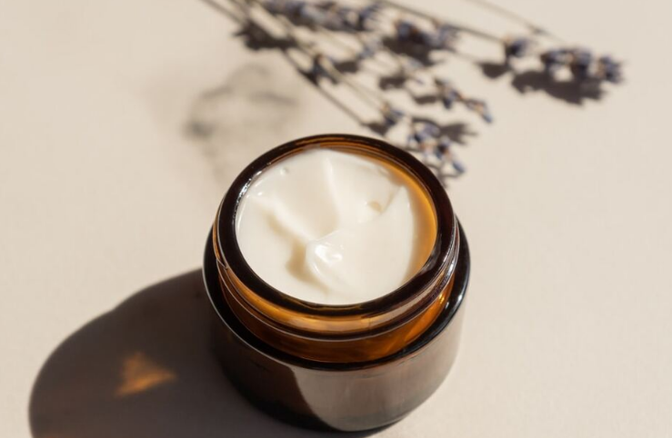 Cómo puedo hacer un sellador casero para piel