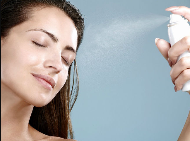 Para qué sirve el fijador de maquillaje